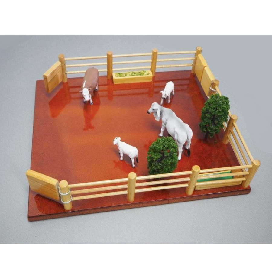 Wooden Farm Yards Country Toys Australia | Hy2 - Holding Yard - 45Cm X 40Cm